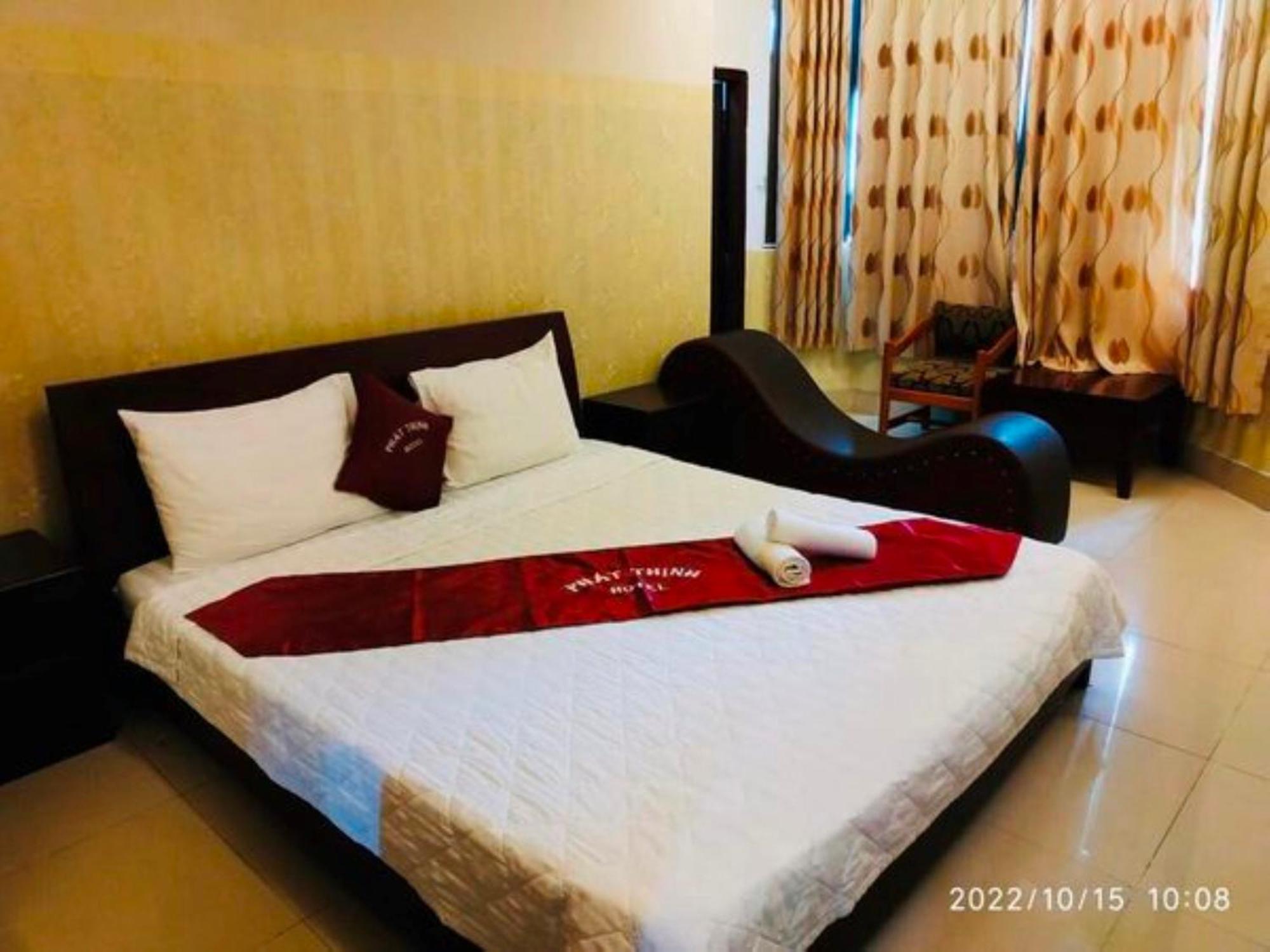 Phat Thinh Hotel Хошимин Экстерьер фото